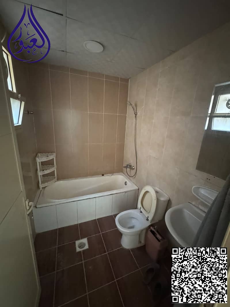 6 WhatsApp Image ukhj2026-09-20 at 11. jpg
