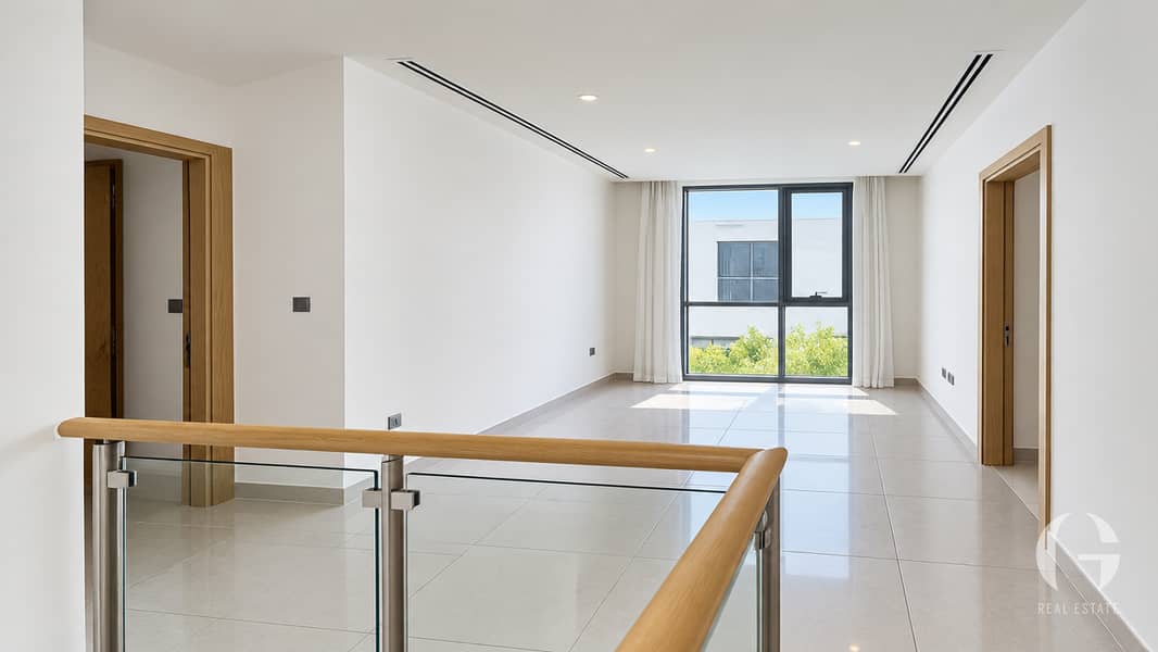 9 Image 9