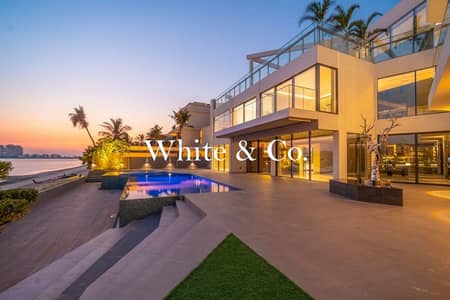7 Bedroom Villa for Rent in Palm Jumeirah, Dubai - Beachfront | 7 Ensuite BR | Private Beach