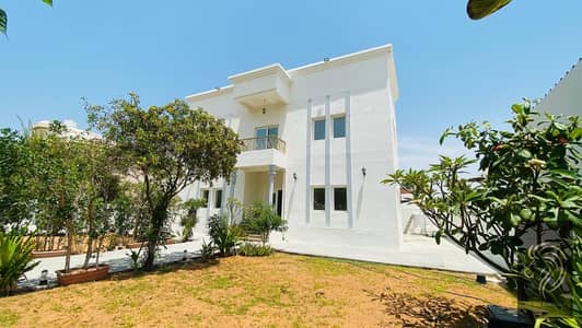 4 Slaapkamers Villa te Koop in Al Jazzat, Sharjah - 46110b9a-5cc1-43b2-a6b9-0a79c2ce4d05. jpg 4 Slaapkamers Villa te Koop in Al Jazzat, Sharjah - 46110b9a-5cc1-43b2-a6b9-0a79c2ce4d05. jpg