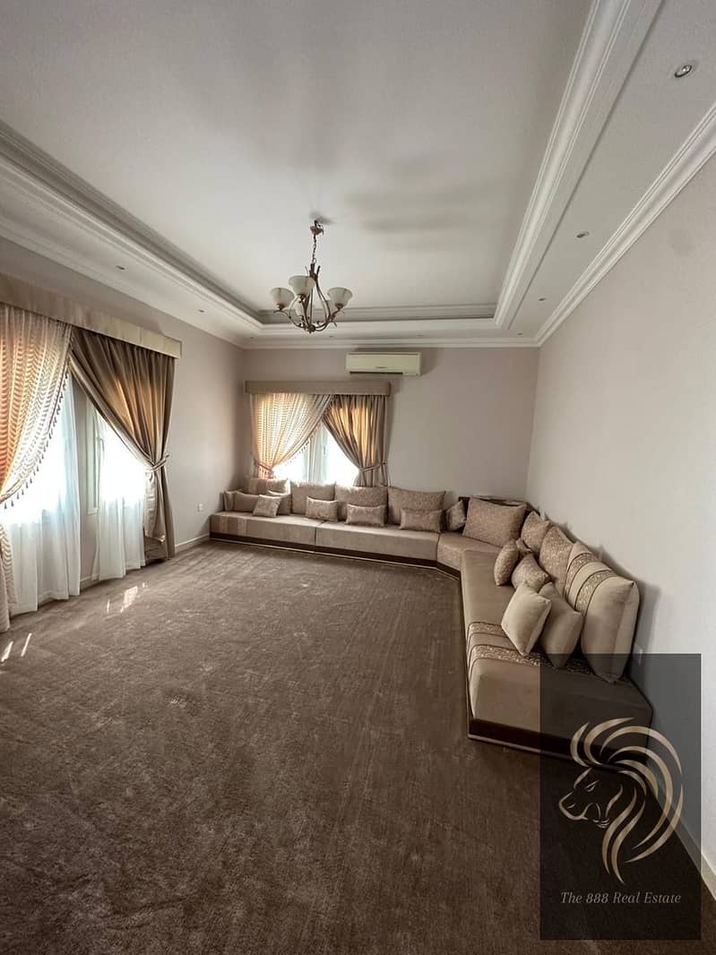 19 3aad51af-ee8e-428c-ad66-aed218b9d3e4. jpg