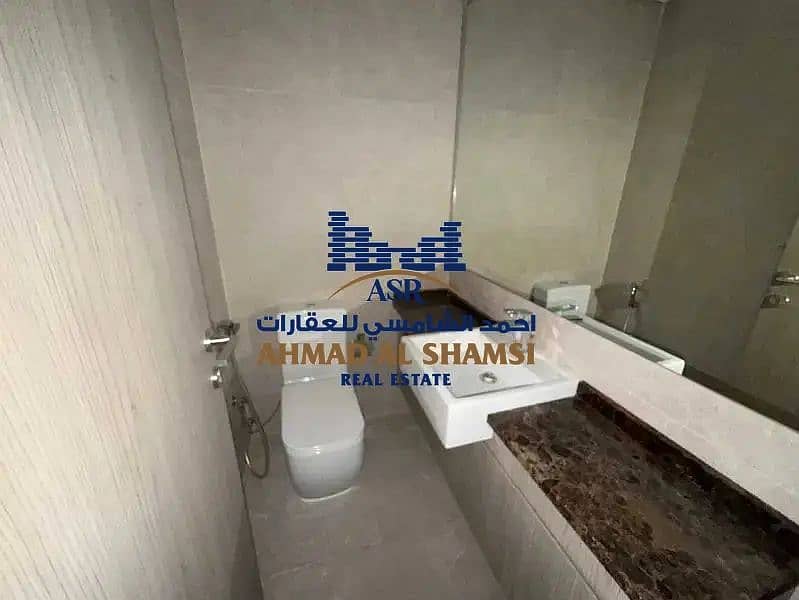 8 IMG_1570. webp