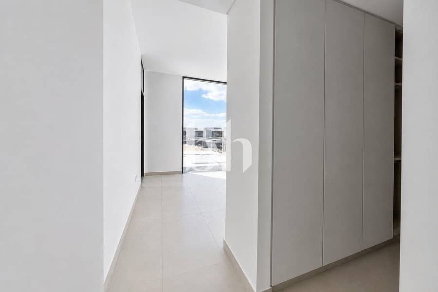 8 images image img