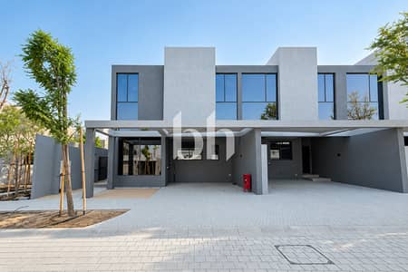 4 Bedroom Townhouse for Sale in Tilal City, Sharjah - images image img 4 Bedroom Townhouse for Sale in Tilal City, Sharjah - images image img
