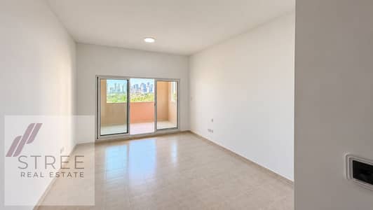 Estudio para en Alquiler en Discovery Gardens, Dubai - Living Space. png Estudio para en Alquiler en Discovery Gardens, Dubai - Living Space. png