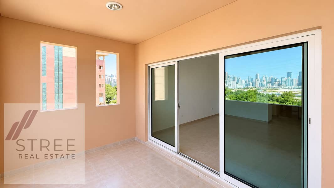 8 Balcony - B. png