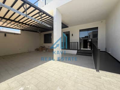 Villa de 5 chambres à à louer à Tilal City, Sharjah - IMG_6028. jpg