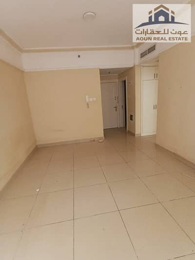 1 Slaapkamer Appartement te Huur in Al Khan, Sharjah - WhatsApp Image 2026-09-24 at 2.19. 47 PM (1). jpeg 1 Slaapkamer Appartement te Huur in Al Khan, Sharjah - WhatsApp Image 2026-09-24 at 2.19. 47 PM (1). jpeg
