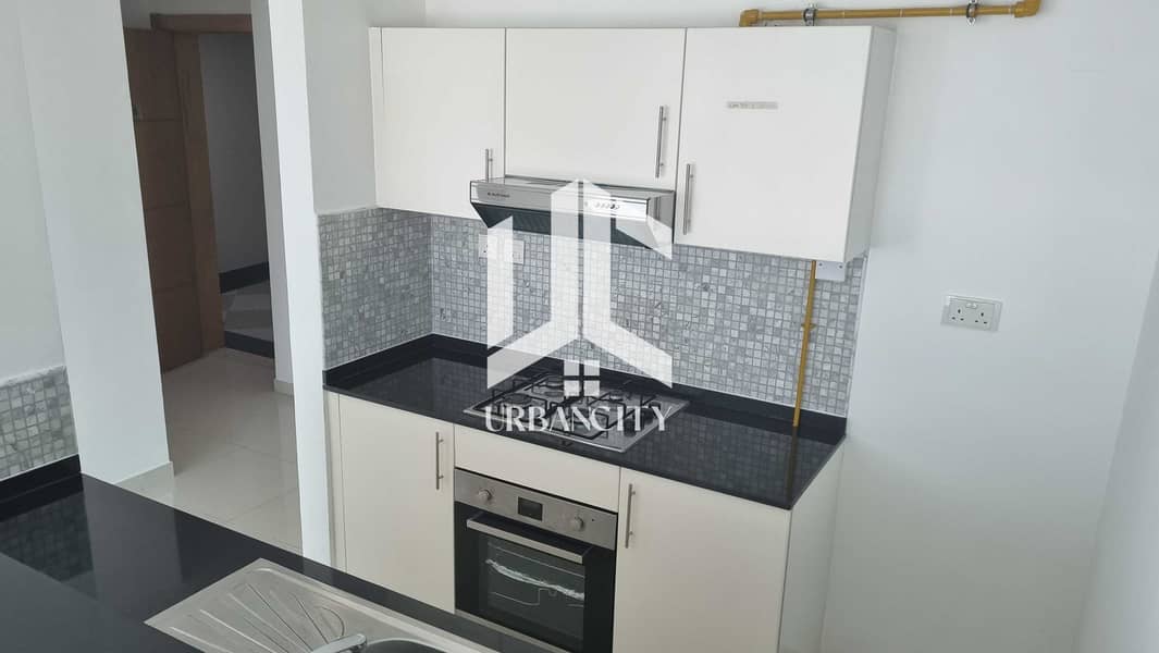 10 14 - MB1205 Kitchen 2. jpg