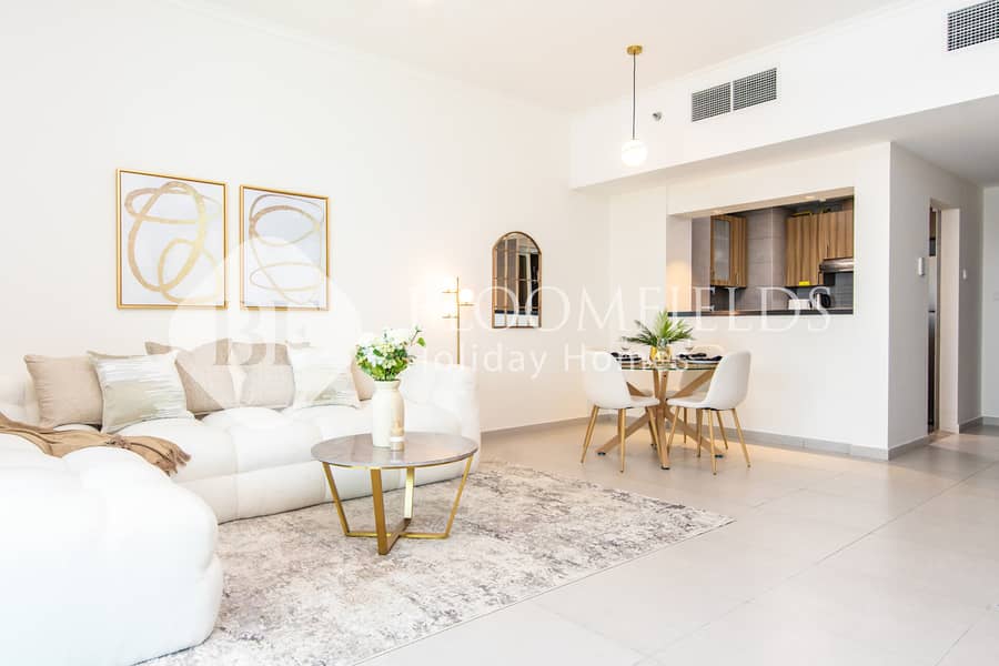 3 2 Living Room to kitchen. jpg_compressed. JPEG