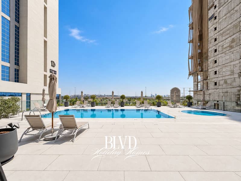 39 Royal Regency 8. jpg