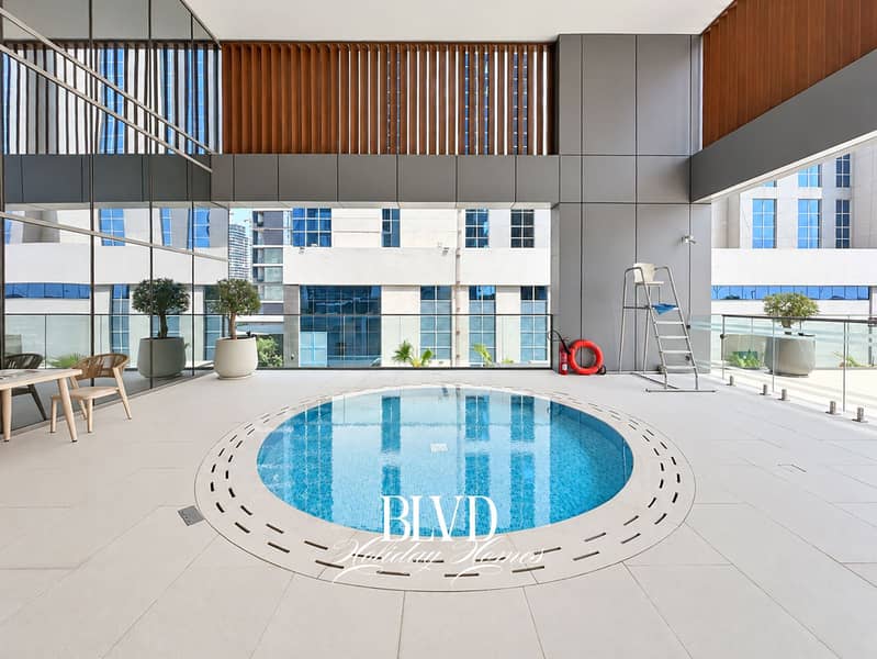 40 Royal Regency 9. jpg