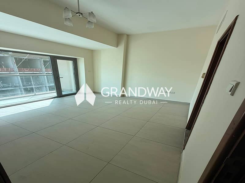 14 Luxury Home | Modern Living | Family Friendly — photo 14