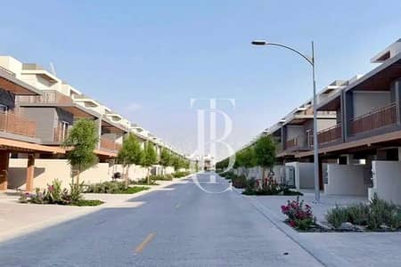 4 Schlafzimmer Townhouse zum Verkauf in DAMAC Hills 2 (Akoya by DAMAC), Dubai - Reihenhaus in DAMAC Hills 2 (Akoya by DAMAC),Verona, 4 schlafzimmer, 2300000 AED - 16627697 4 Schlafzimmer Townhouse zum Verkauf in DAMAC Hills 2 (Akoya by DAMAC), Dubai - Reihenhaus in DAMAC Hills 2 (Akoya by DAMAC),Verona, 4 schlafzimmer, 2300000 AED - 16627697