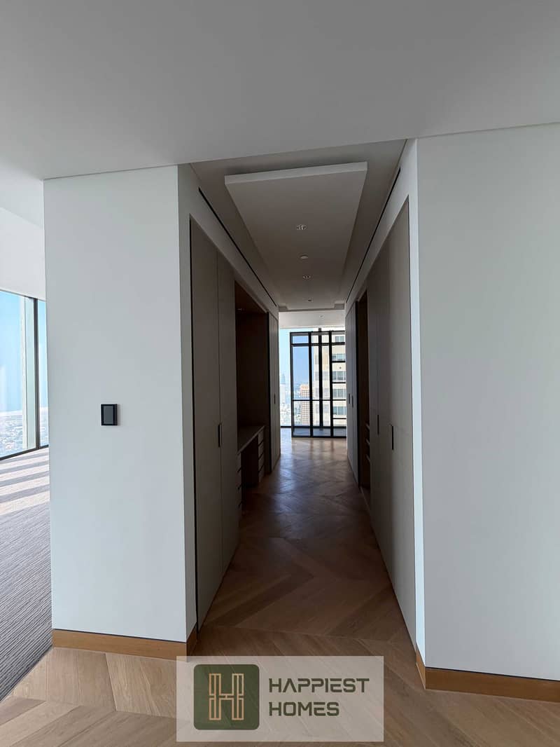 13 tempImagetabhC0. jpg