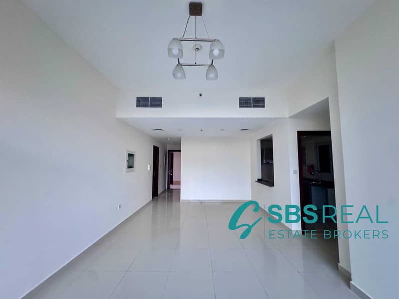 6 8ddd6ebc-e4b9-4594-ba20-b052fcf34e0f. jpg