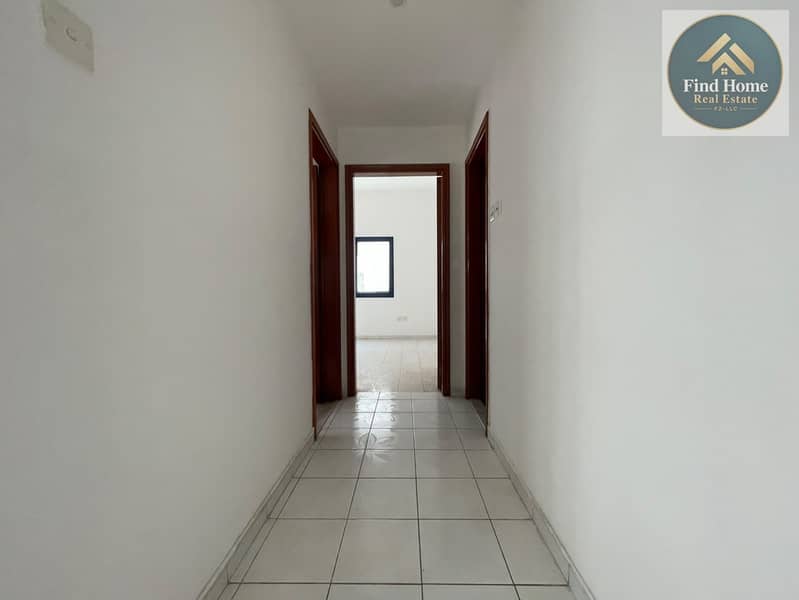 2 5585. jpg
