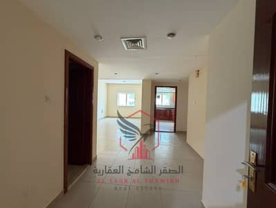 فلیٹ 2 غرفة نوم للايجار في المجاز، الشارقة - WhatsApp Image 2026-09-21 at 1.55. 26 PM. jpeg فلیٹ 2 غرفة نوم للايجار في المجاز، الشارقة - WhatsApp Image 2026-09-21 at 1.55. 26 PM. jpeg