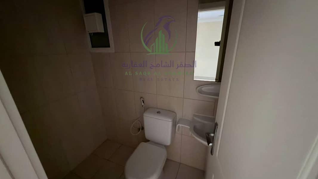 18 apartment-for-rent-3-bedroom-almmzr-alsharqh-alsharqh-property-19. jpg