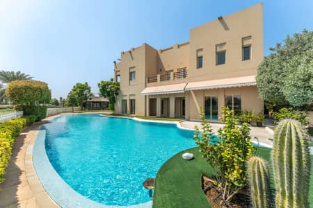 6 habitaciones Villa para en Venta en The Meadows, Dubai - DSC05776-Edit. jpg 6 habitaciones Villa para en Venta en The Meadows, Dubai - DSC05776-Edit. jpg