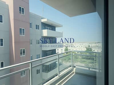 2 Slaapkamers Appartement te Huur in Al Reef, Abu Dhabi - Appartement in Al Reef,Al Reef Downtown,Building 18, 2 slaapkamers, 87000 AED - 16393144 2 Slaapkamers Appartement te Huur in Al Reef, Abu Dhabi - Appartement in Al Reef,Al Reef Downtown,Building 18, 2 slaapkamers, 87000 AED - 16393144