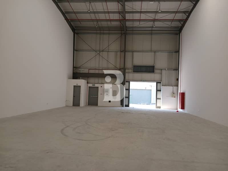 Magazijn in Al Quoz,Al Quoz Industrial Area, 195000 AED - 16630595 Magazijn in Al Quoz,Al Quoz Industrial Area, 195000 AED - 16630595