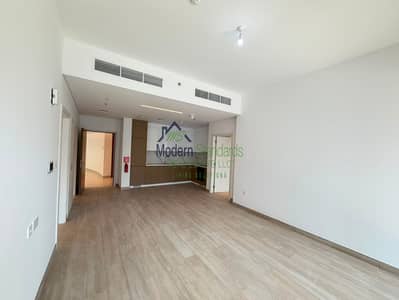 2 Slaapkamers Appartement te Huur in Jumeirah Garden City, Dubai - WhatsApp Image 2026-08-24 at 3.45. 48 PM. jpeg