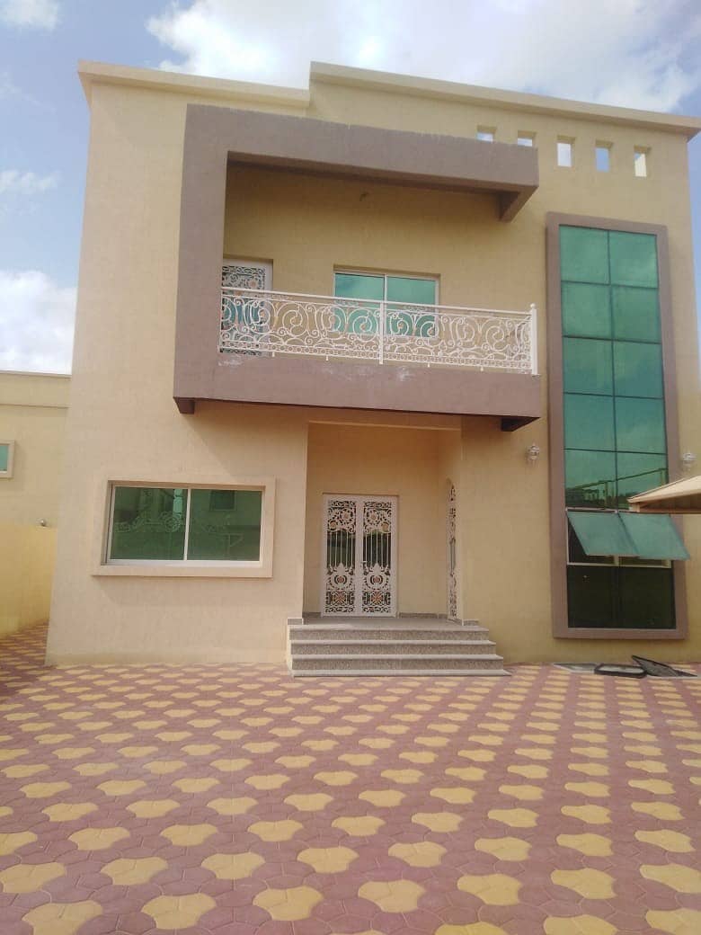 Owns a villa in Al Rawda 3 at the best prices for all nationalities