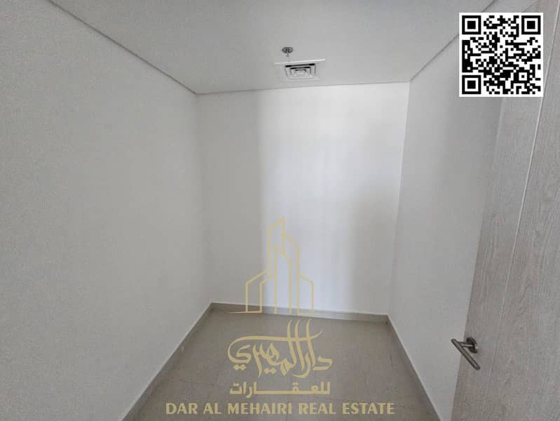23 WhatsApp Image 2026-09-25 at 10.38. 36 AM (4)-watermarked. jpg