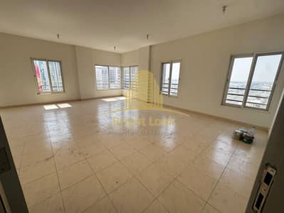 3 Camere Appartamento in affitto a Airport Street, Abu Dhabi - WhatsApp Image 2026-09-25 at 10.45. 29. jpeg 3 Camere Appartamento in affitto a Airport Street, Abu Dhabi - WhatsApp Image 2026-09-25 at 10.45. 29. jpeg