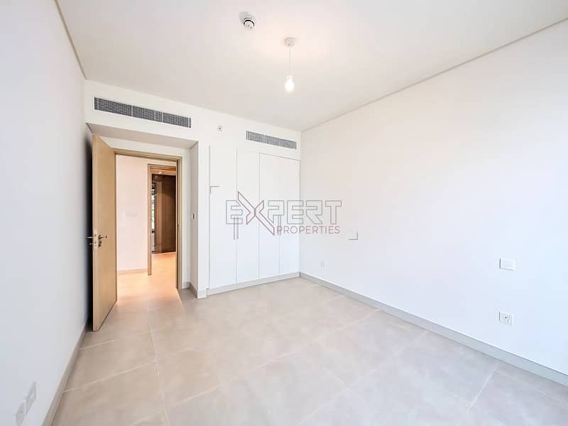 4 Image 4