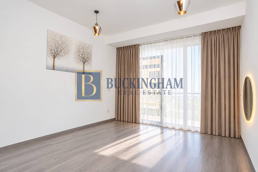 8 WhatsApp Image 2026-09-17 at 12.04. 50. jpeg