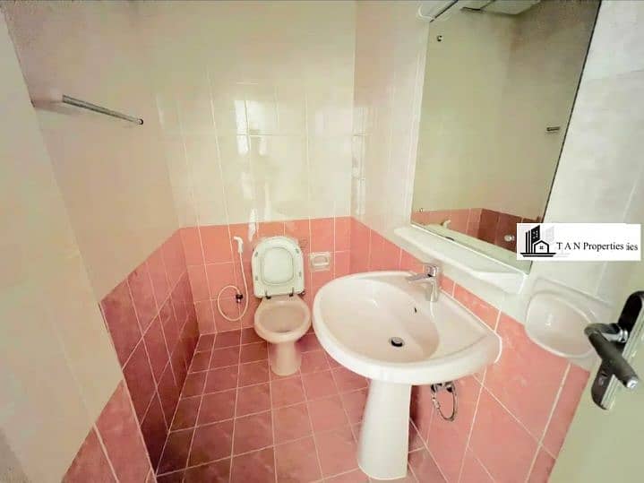 10 1000611524. jpg