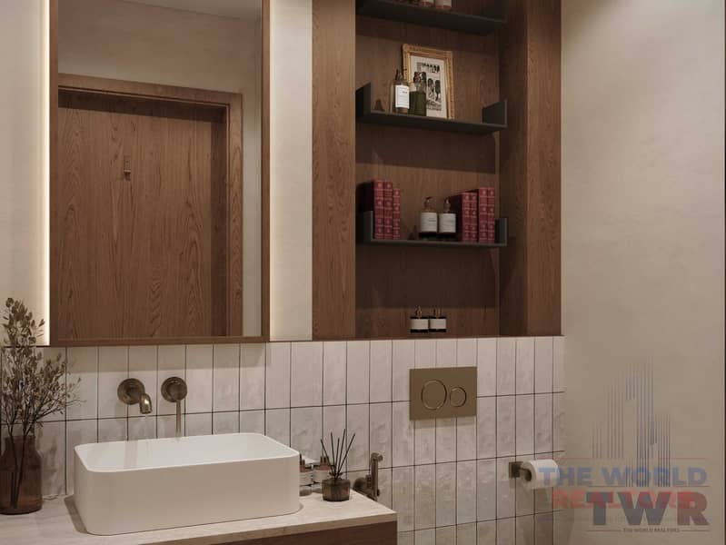 4 Image 4