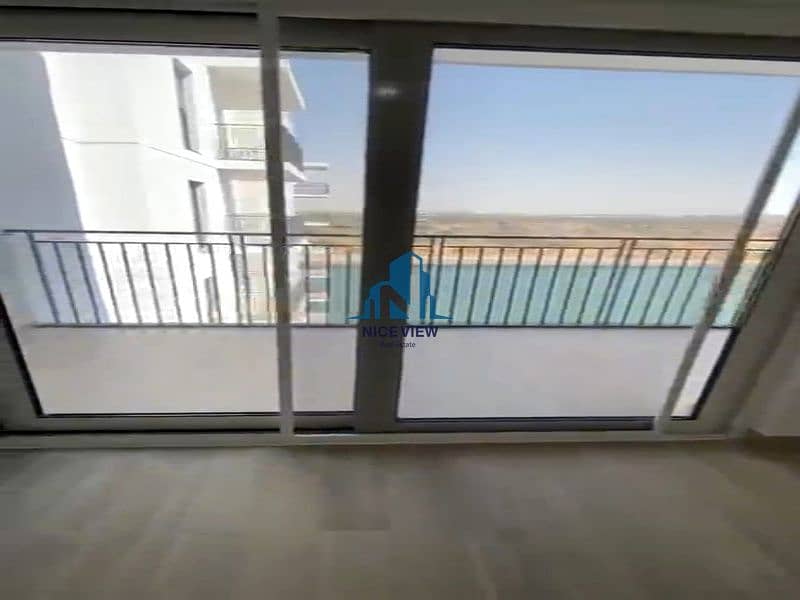 8 apartment_photo_08_enhanced. jpg