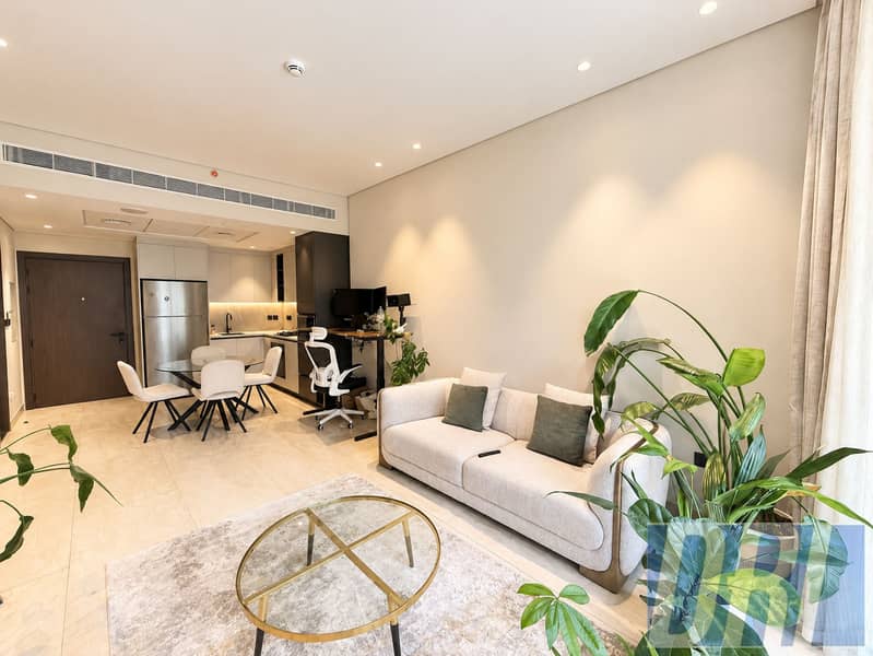 4 09_living_room_4. png