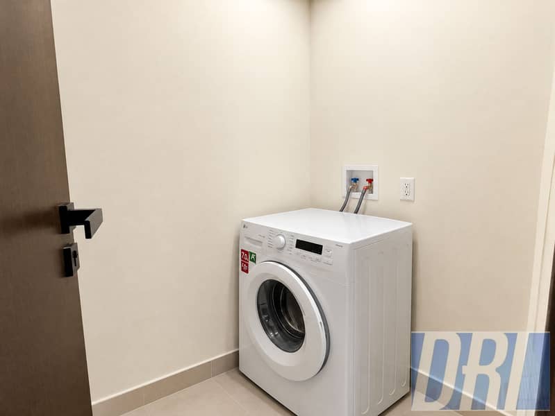 18 10_laundry_decluttered. png