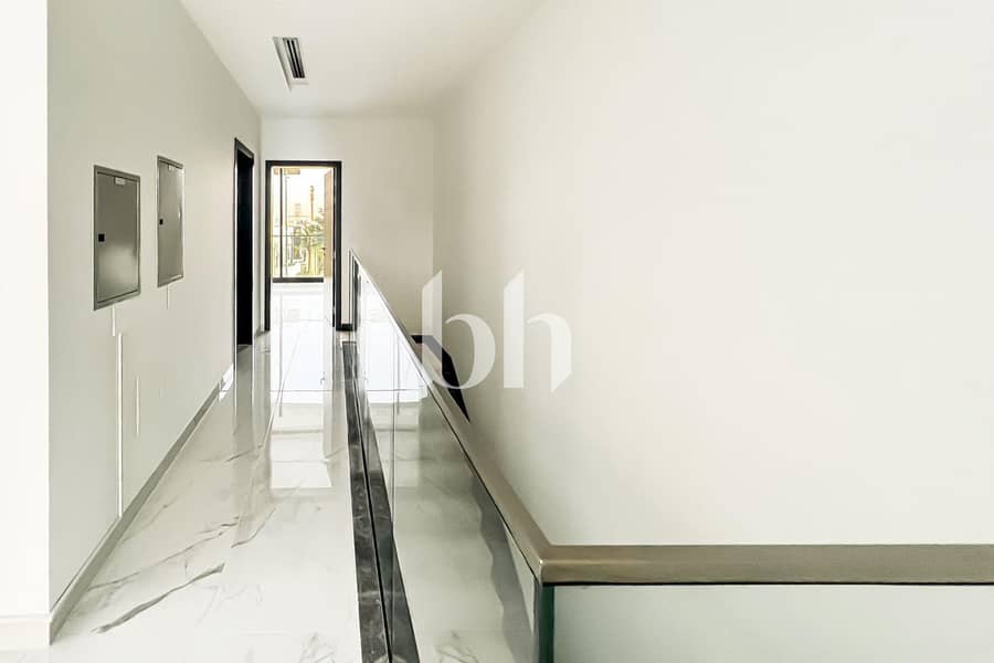 8 images image img