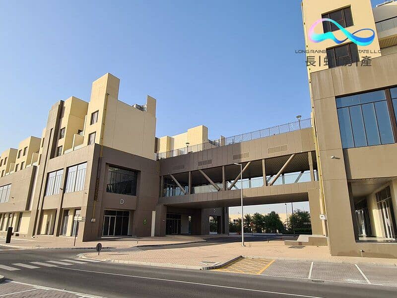 18 souq-warsan-24140_xl. jpg