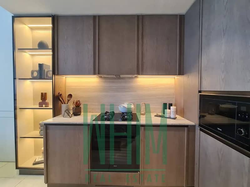 8 one beverly-arjan6. webp