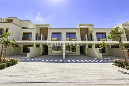 4 Schlafzimmer Townhouse zum Miete in DAMAC Lagoons, Dubai - Reihenhaus in DAMAC Lagoons,Costa Brava, 4 schlafzimmer, 150000 AED - 15437511 4 Schlafzimmer Townhouse zum Miete in DAMAC Lagoons, Dubai - Reihenhaus in DAMAC Lagoons,Costa Brava, 4 schlafzimmer, 150000 AED - 15437511