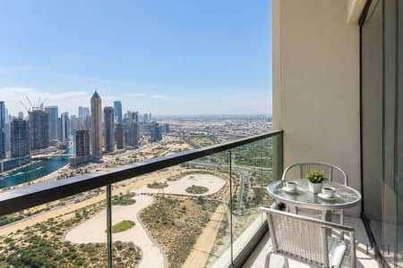 Monolocale in affitto a Business Bay, Dubai - aykon balcony. jpeg Monolocale in affitto a Business Bay, Dubai - aykon balcony. jpeg