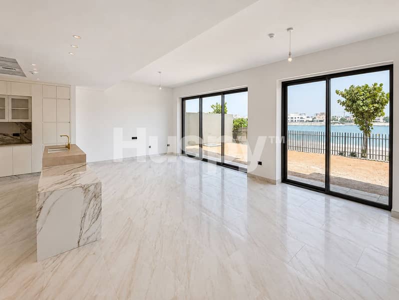 4BR Villa | Brand New | Direct Beachfront 4BR Villa | Brand New | Direct Beachfront