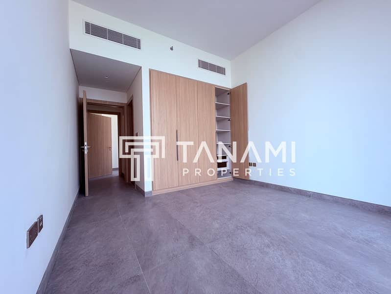 High Floor | Prime Location | Spacious Layout High Floor | Prime Location | Spacious Layout