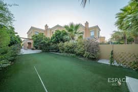 Upgraded | Corner Plot | Private Location