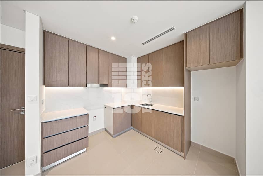4 image_3