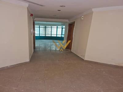 2 Slaapkamers Appartement te Huur in Dubai Marina, Dubai - Appartement in Dubai Marina，Marina Crown, 2 slaapkamers, 110000 AED - 16634293
