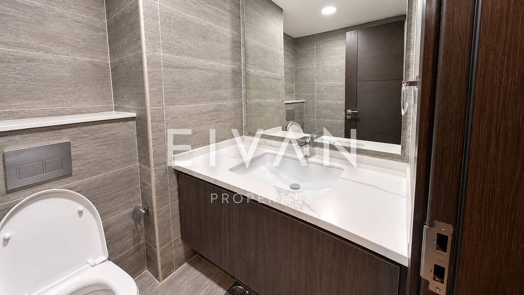 14 bathroom2. png