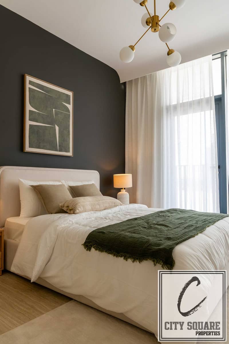 7 City Square Show Apt -4. jpg