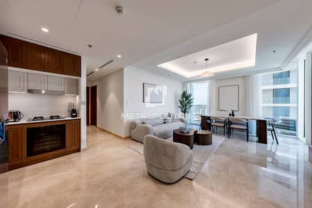 2 Bedroom Apartment for Sale in Dubai Harbour, Dubai - Sea and Palm View | Corner Unit | Exclusive
